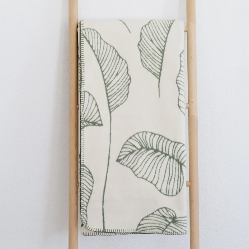 RIEMA Kuscheldecke BERIT aus 100% Bio-Baumwolle (kbA) grün natur