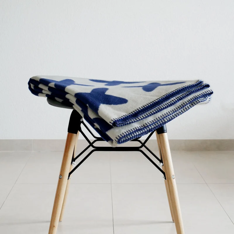 RIEMA Kuscheldecke KJELL aus 100% Bio-Baumwolle (kbA) blau