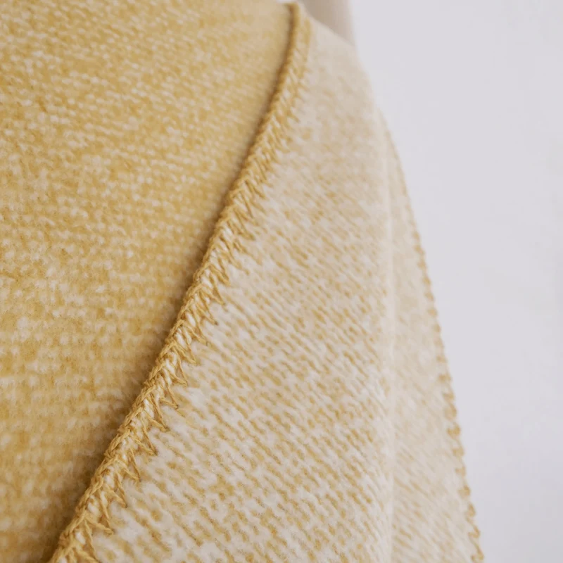 RIEMA Kuscheldecke EMMA aus 100% Bio-Baumwolle (kbA) gelb