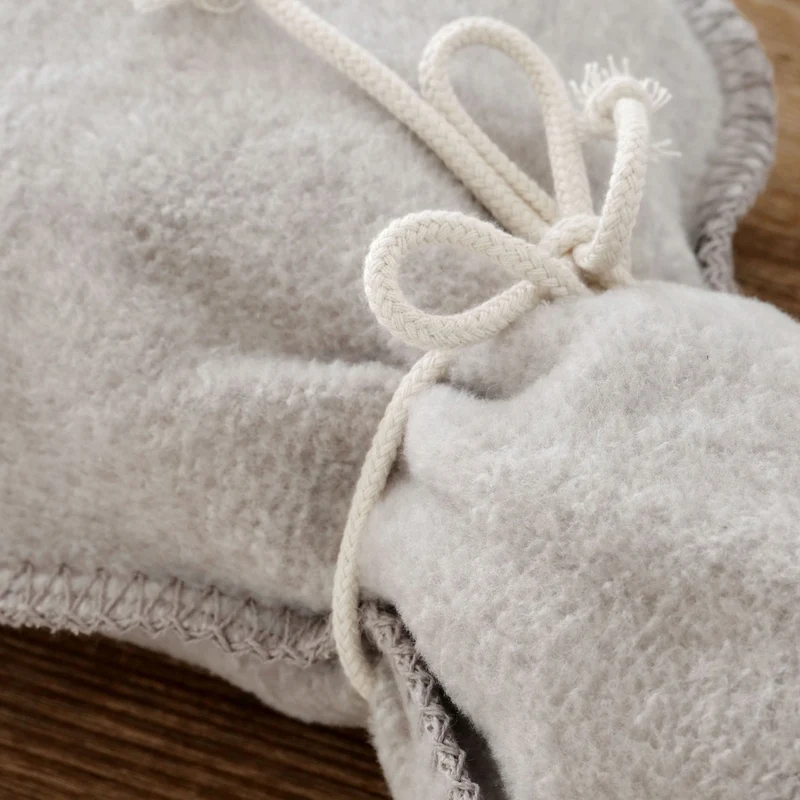 RIEMA Kuschelset aus Wolldecke EMMA und Wärmflaschenbezug, grau meliert