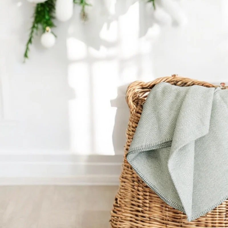 RIEMA Kuscheldecke FINN aus 100% Bio-Baumwolle (kbA) grün