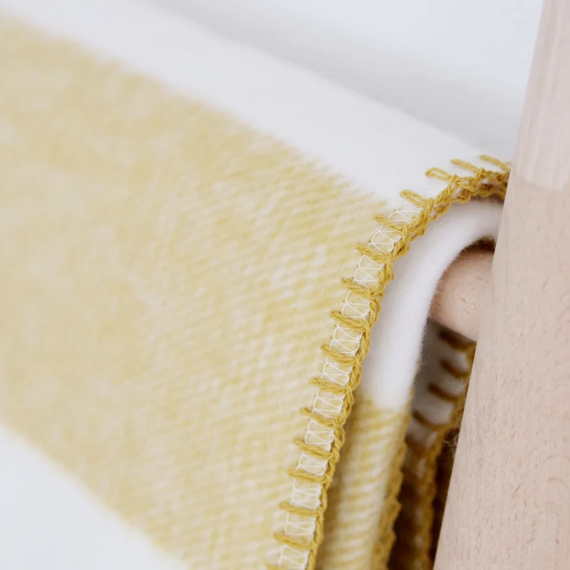 RIEMA Kuscheldecke STINE aus 100% Bio-Baumwolle (kbA) gelb weiß