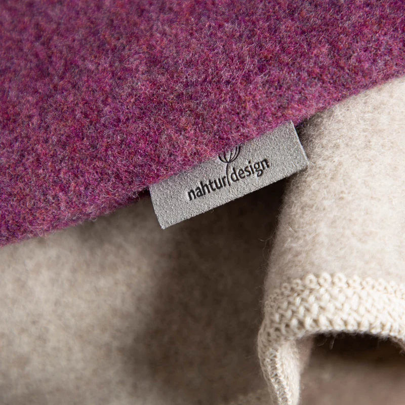 Kuschelkissen aus Flauschloden | 100 % Schurwolle