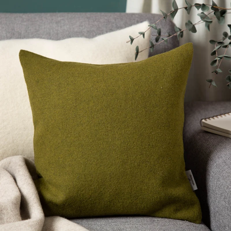 Kuschelkissen aus Flauschloden | 100 % Schurwolle