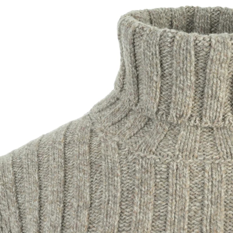 Rollkragenpullover aus feiner Merinowolle und Kaschmir