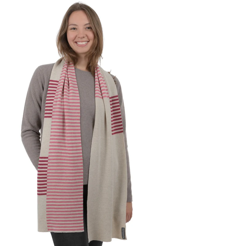 Strickschal mit Streifen "FIDELIUS"