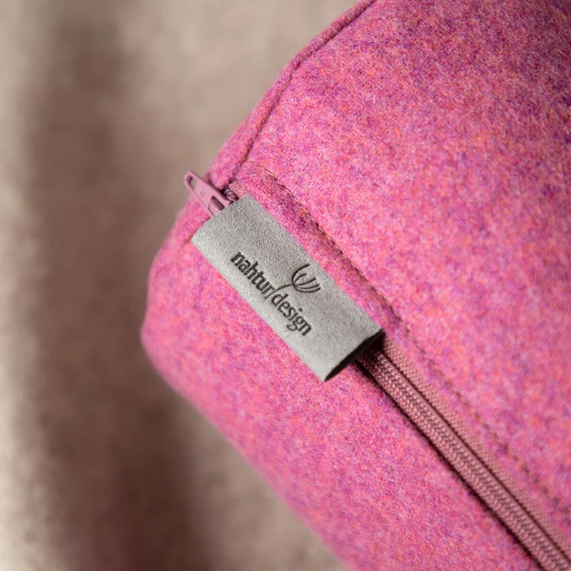 Nackenrolle aus Merino-Feinloden | Naturfüllung