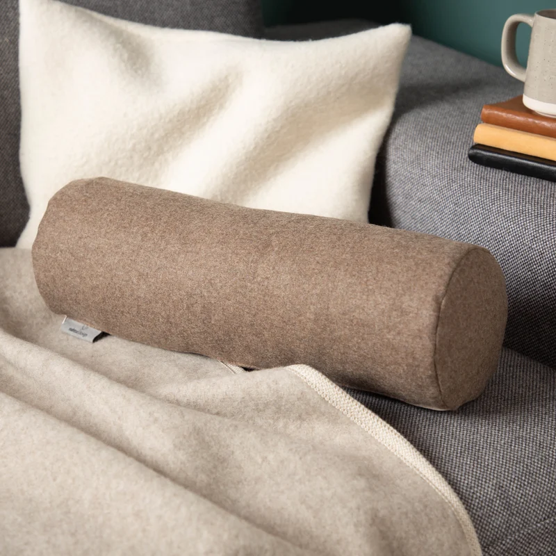 Nackenrolle aus Merino-Feinloden | Naturfüllung