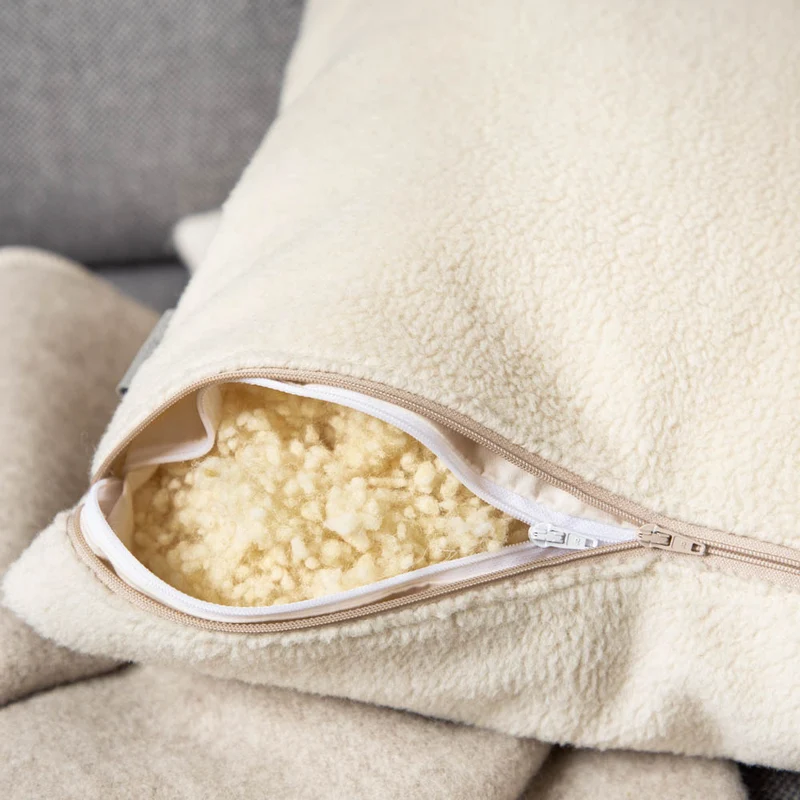 Kuschelkissen aus Schurwolle | Extra dicker Flauschloden
