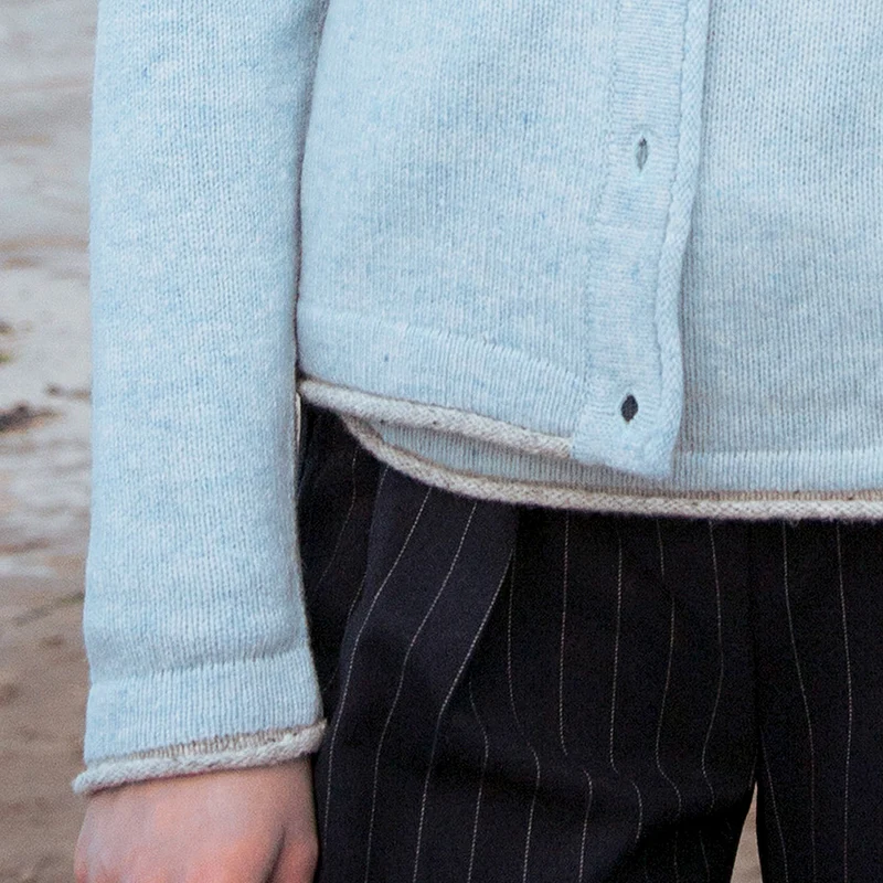 Kurze Strickjacke