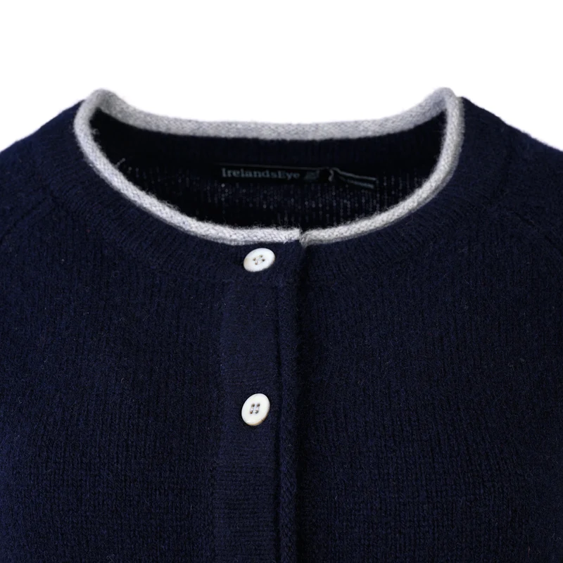 Kurze Strickjacke