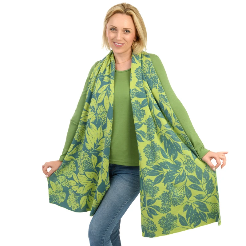 Großer Strickschal "PLUME"