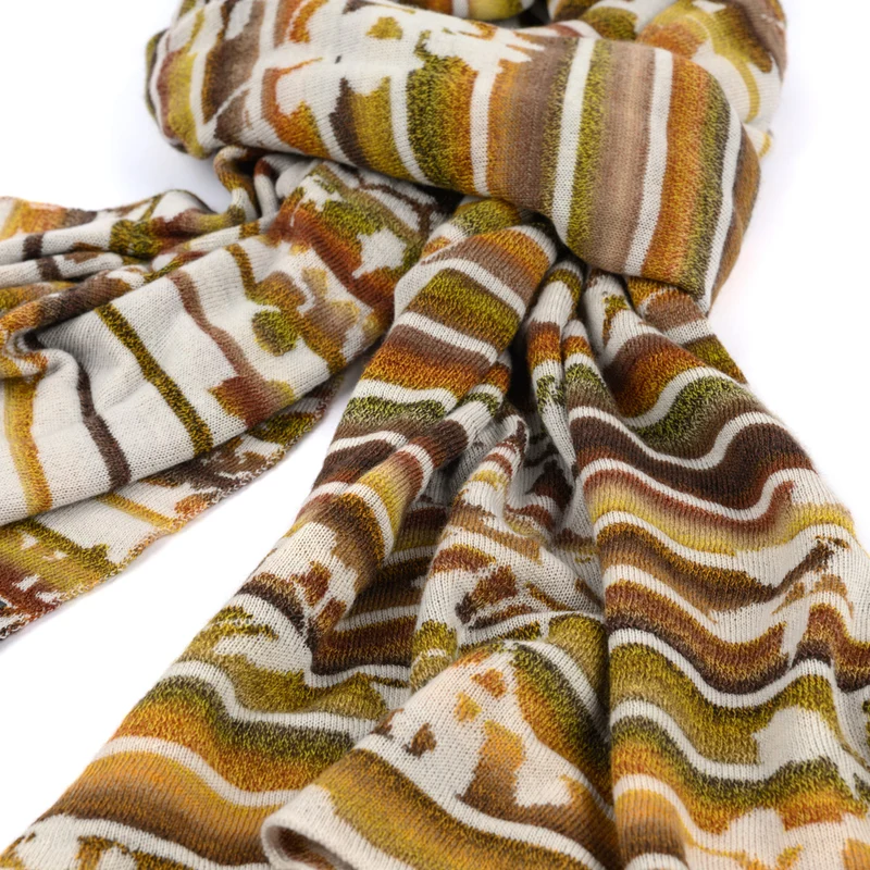 Breiter Strickschal "ADAGIO"