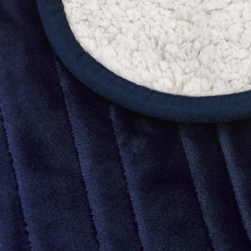 Fleece & Sherpa Electric Heated Throw - navy