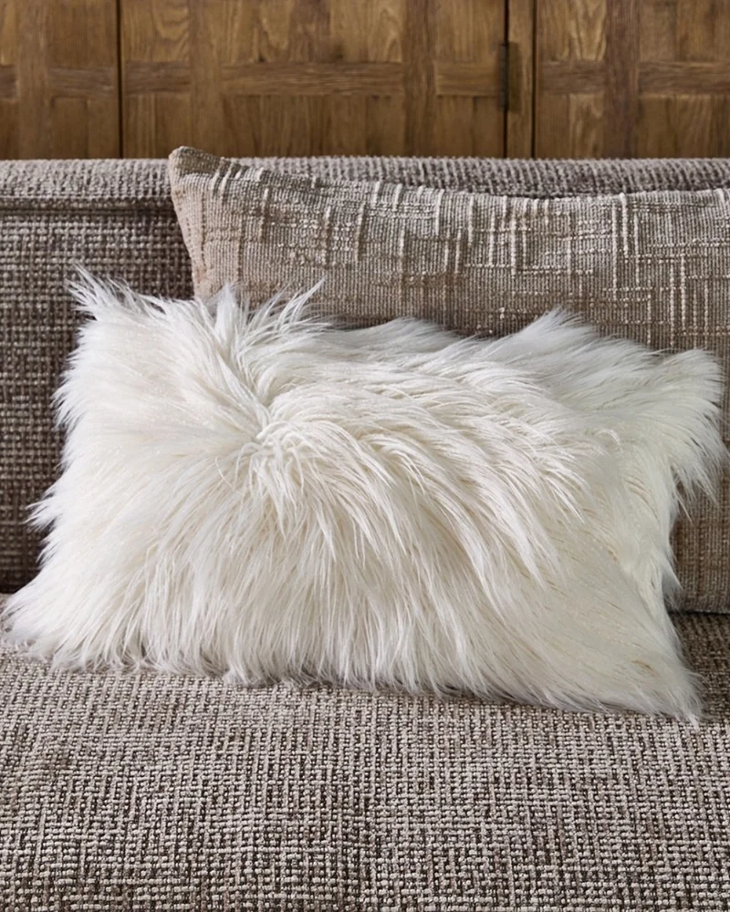 Kissenbezug "Stelvio Faux Fur Pillow Cover 50x30" von Rivièra Maison