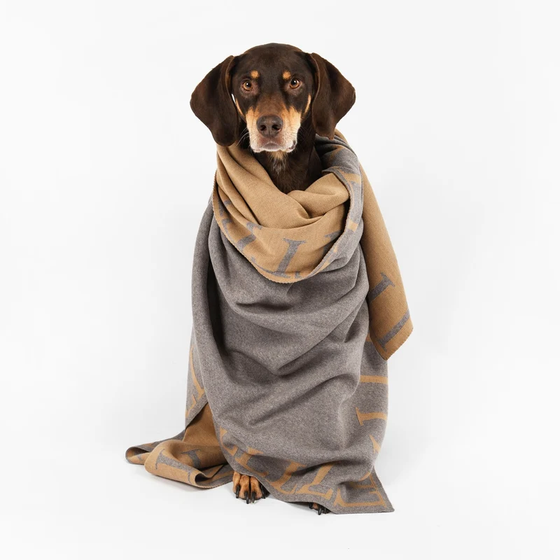 Decke 140x180cm LLLL, beige/camel