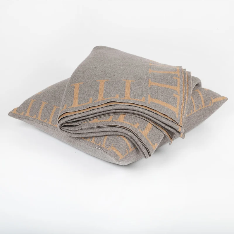 Decke 140x180cm LLLL, beige/camel