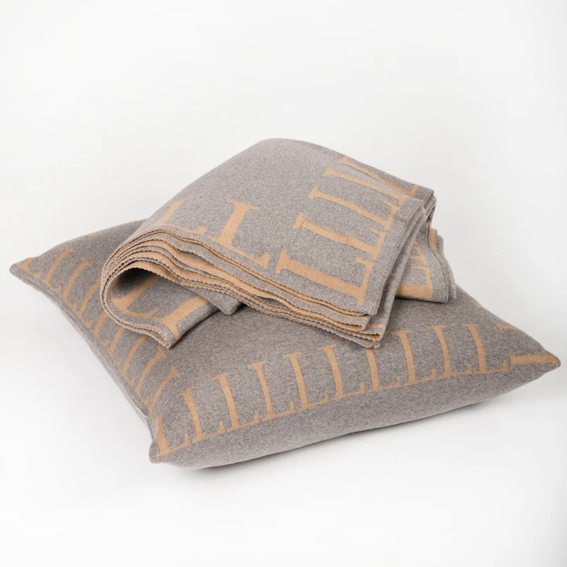 Decke 140x180cm LLLL, beige/camel