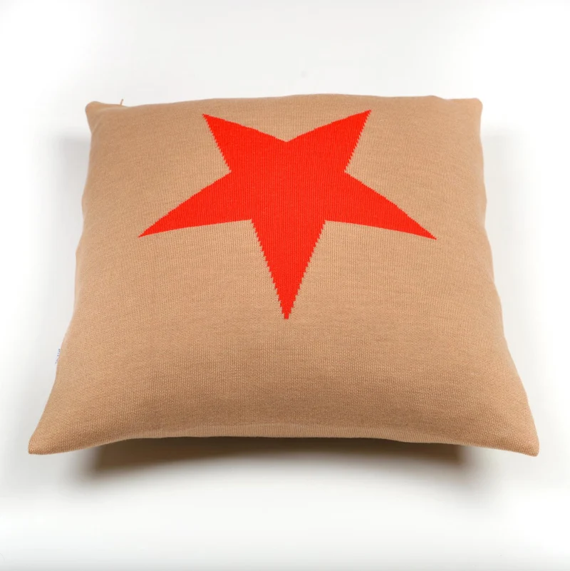Kissenhülle 50x50cm Star, camel/rot