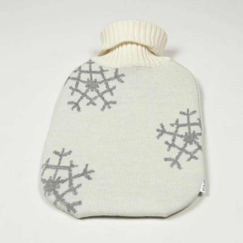 Wärmflasche Snowflakes, weiß/grau