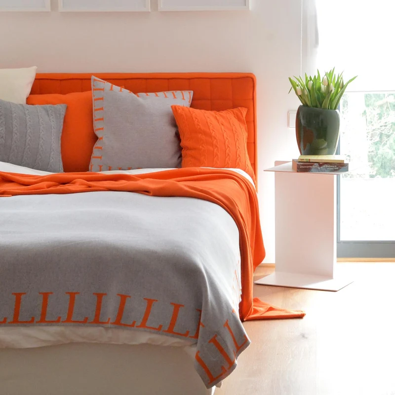 Decke 140x180cm LLLL, grau/orange