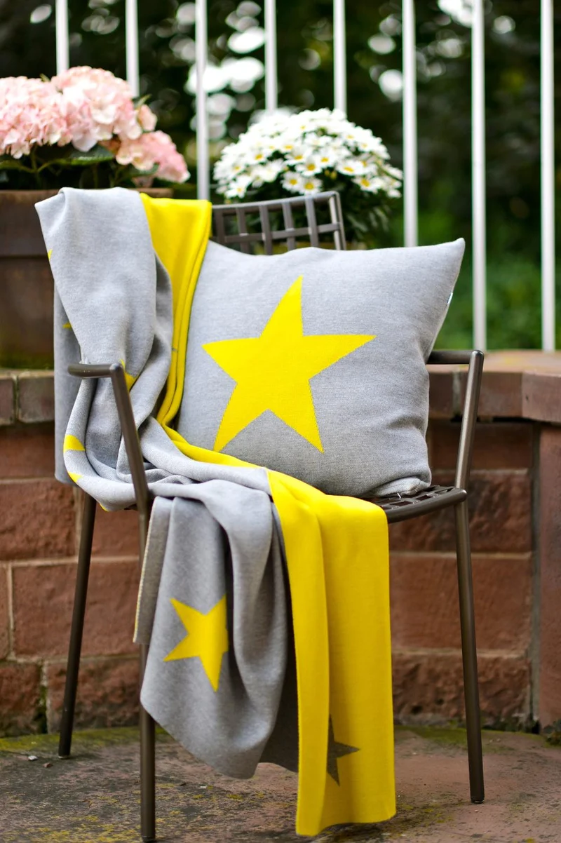 Decke 140x180cm Stars, grau/gelb