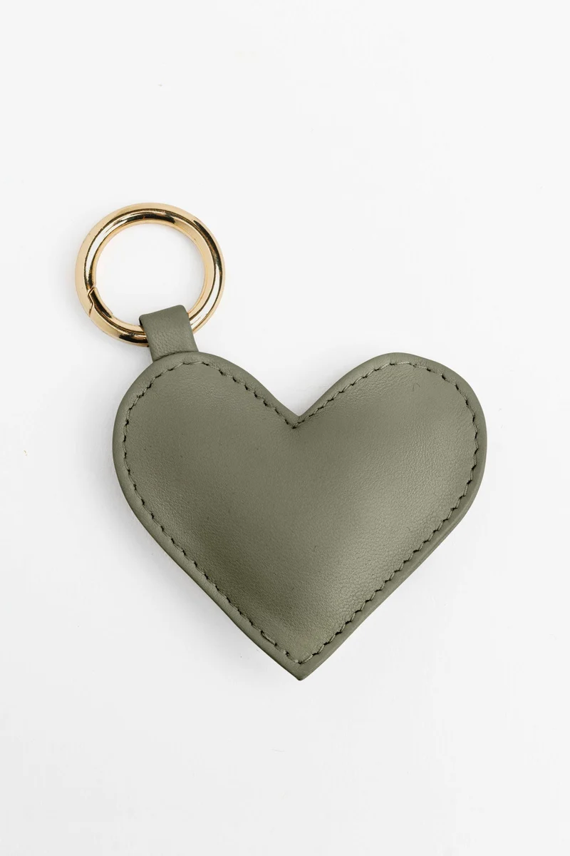 Heart Pendant - NAIMA - Olive