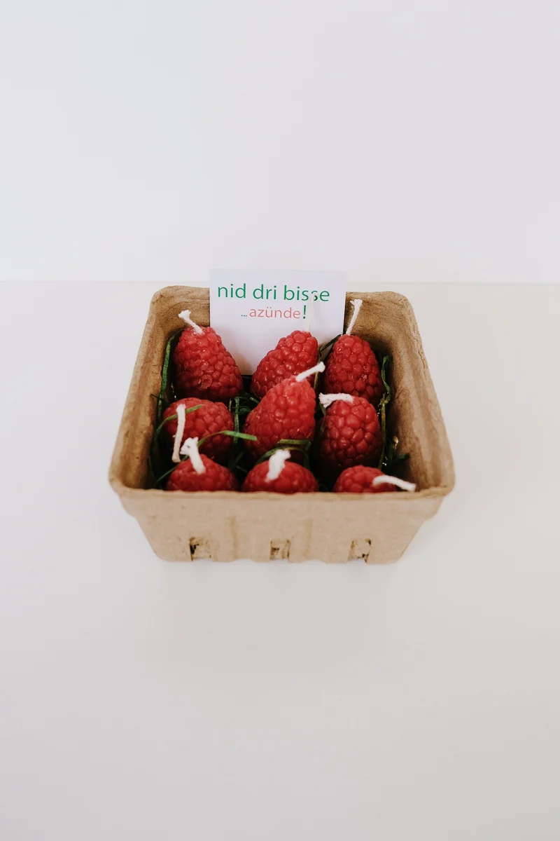 Berry Candle Basket