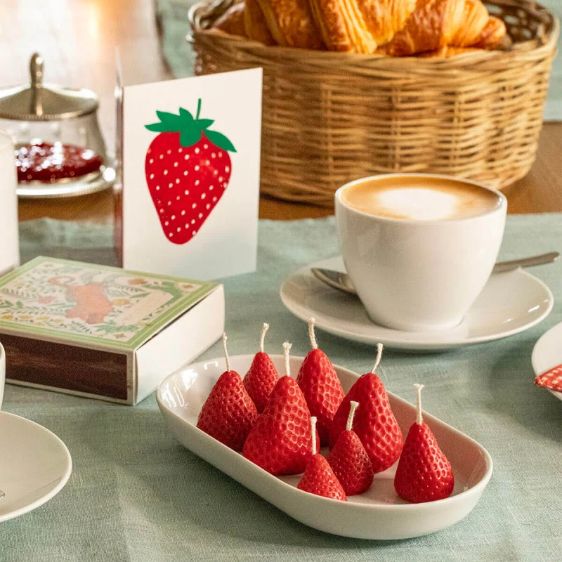 Berry Candle Basket