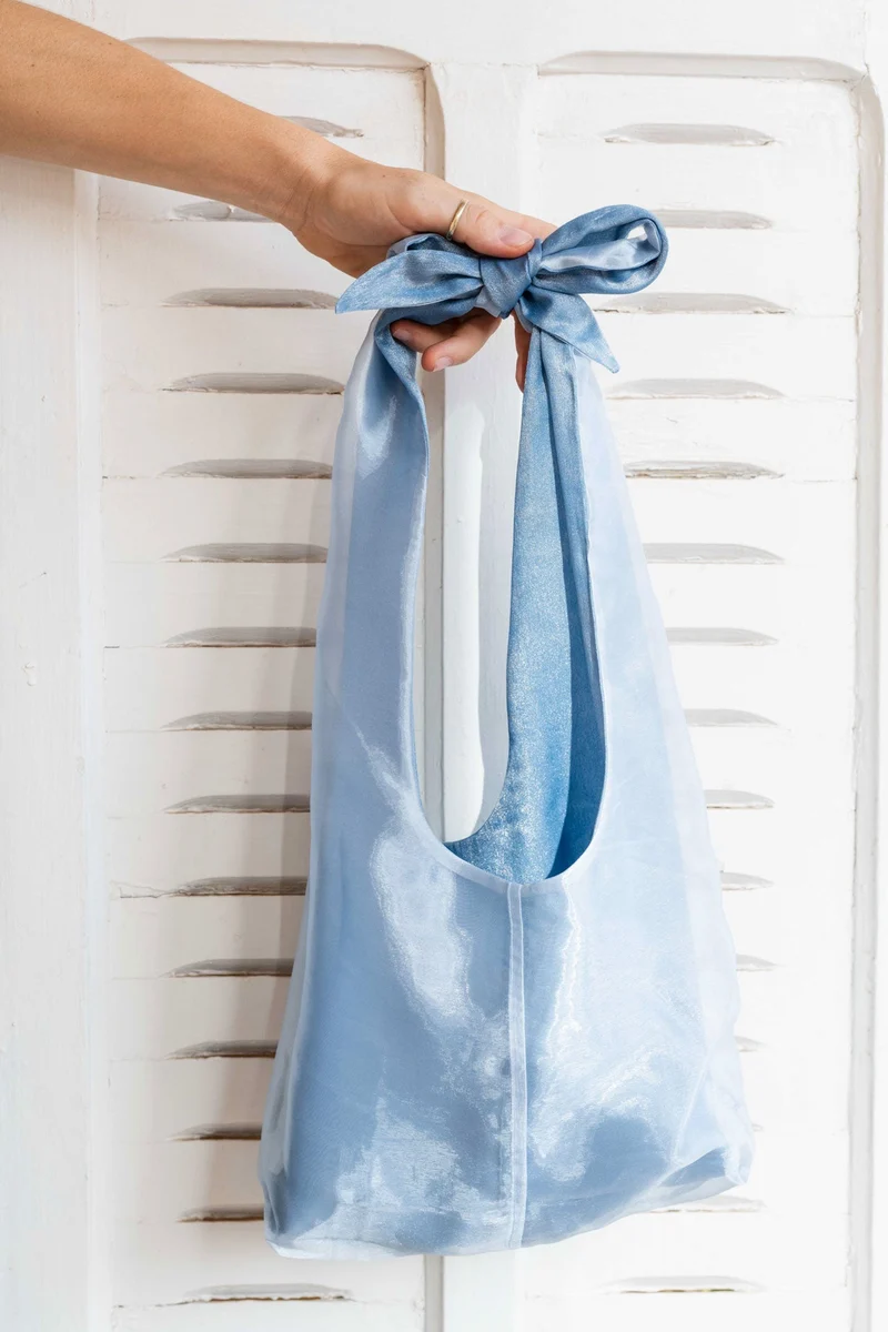 Bag - LATIFA glossy - Light Blue