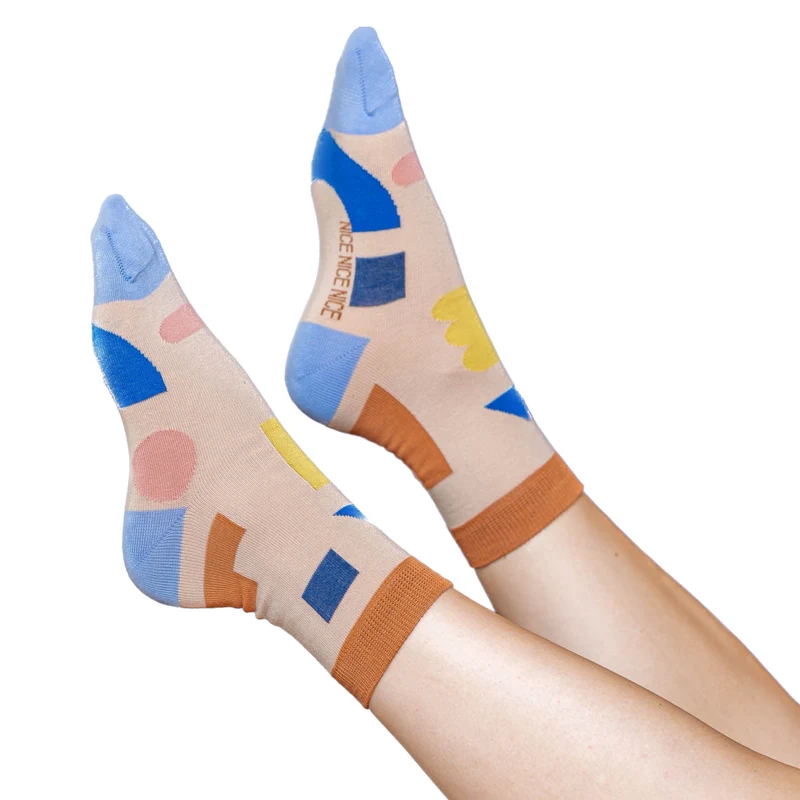 NICE SOCKS PLAY, CREME