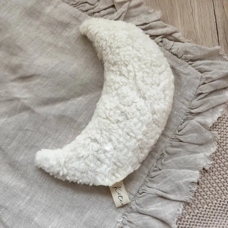 Traubenkernkissen Mondform | Teddyplüsch Cremeweiß | klein