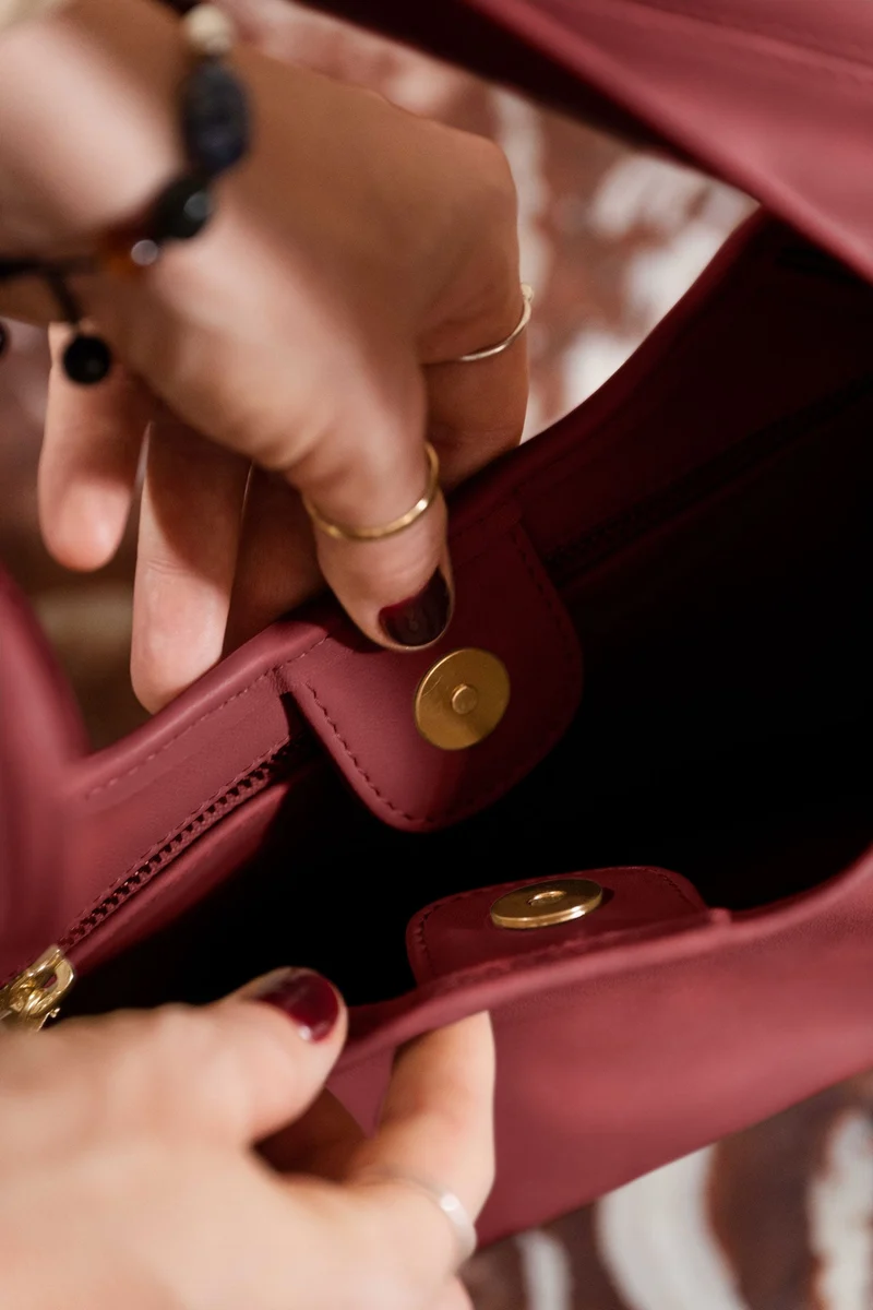 Knot Bag - NAIMA - Cherry Red