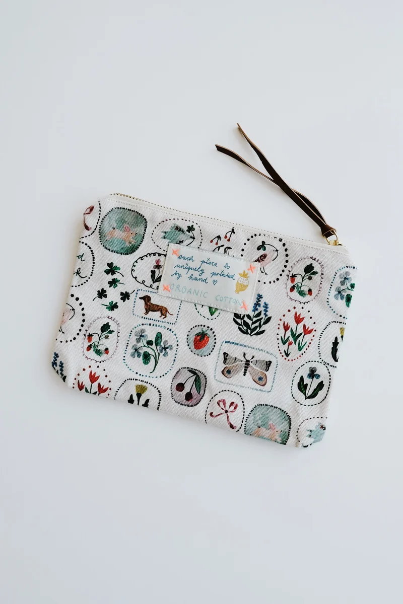 Small Pouch - Hello Spring