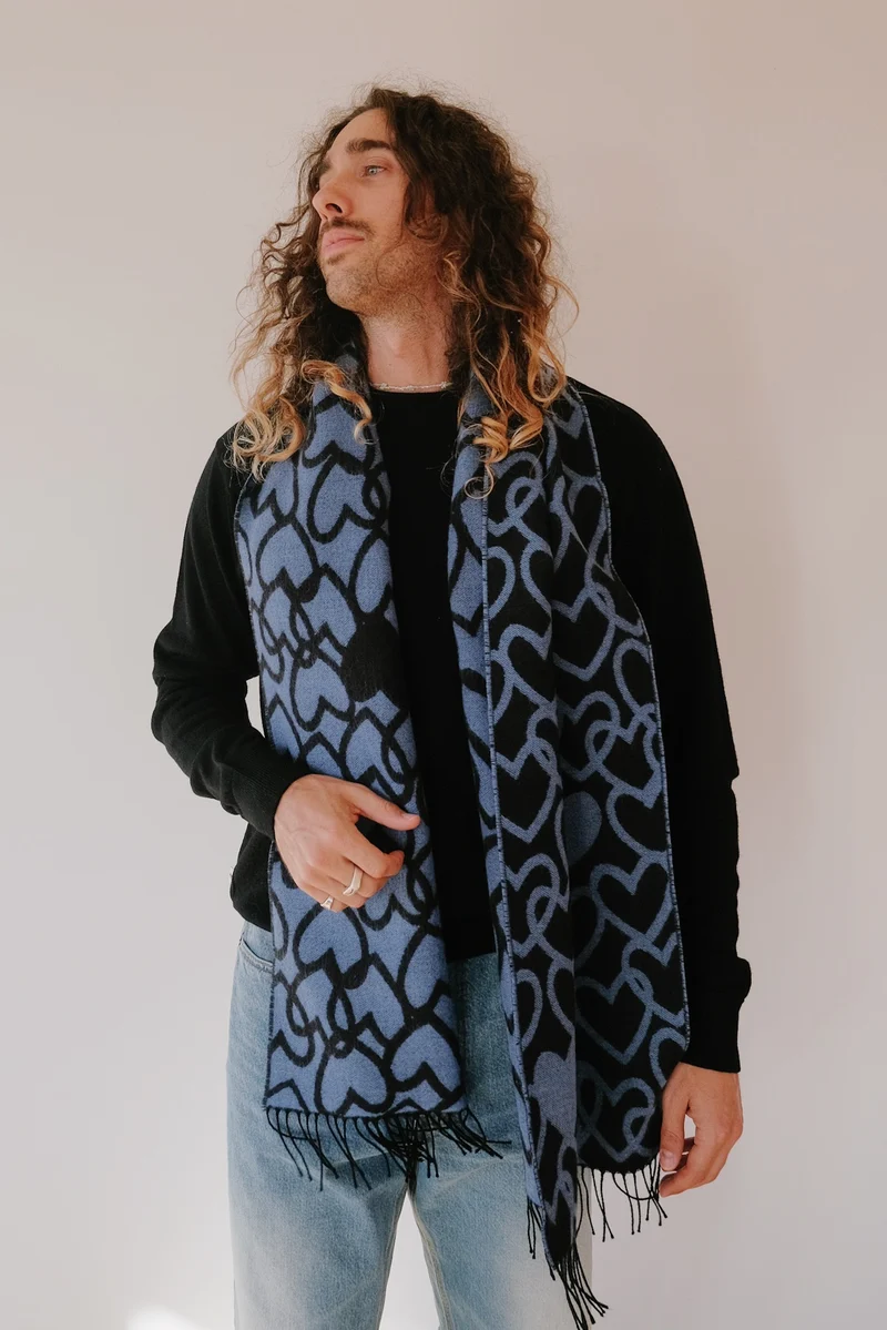 Merino Knit Scarf - Affection - Black / Blue