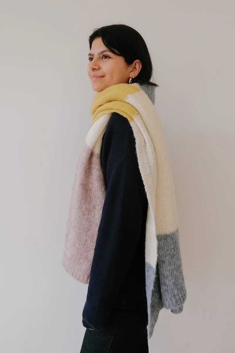 Knit Scarf - Delta
