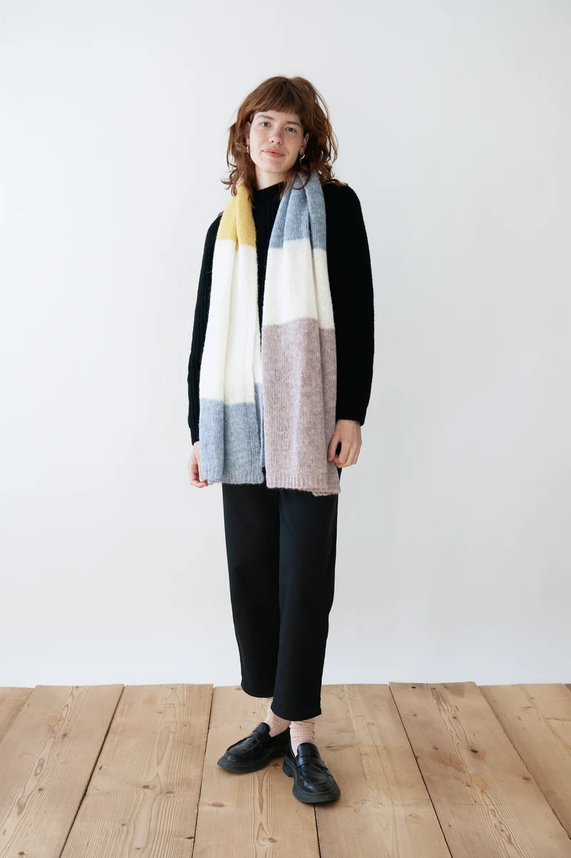 Knit Scarf - Delta