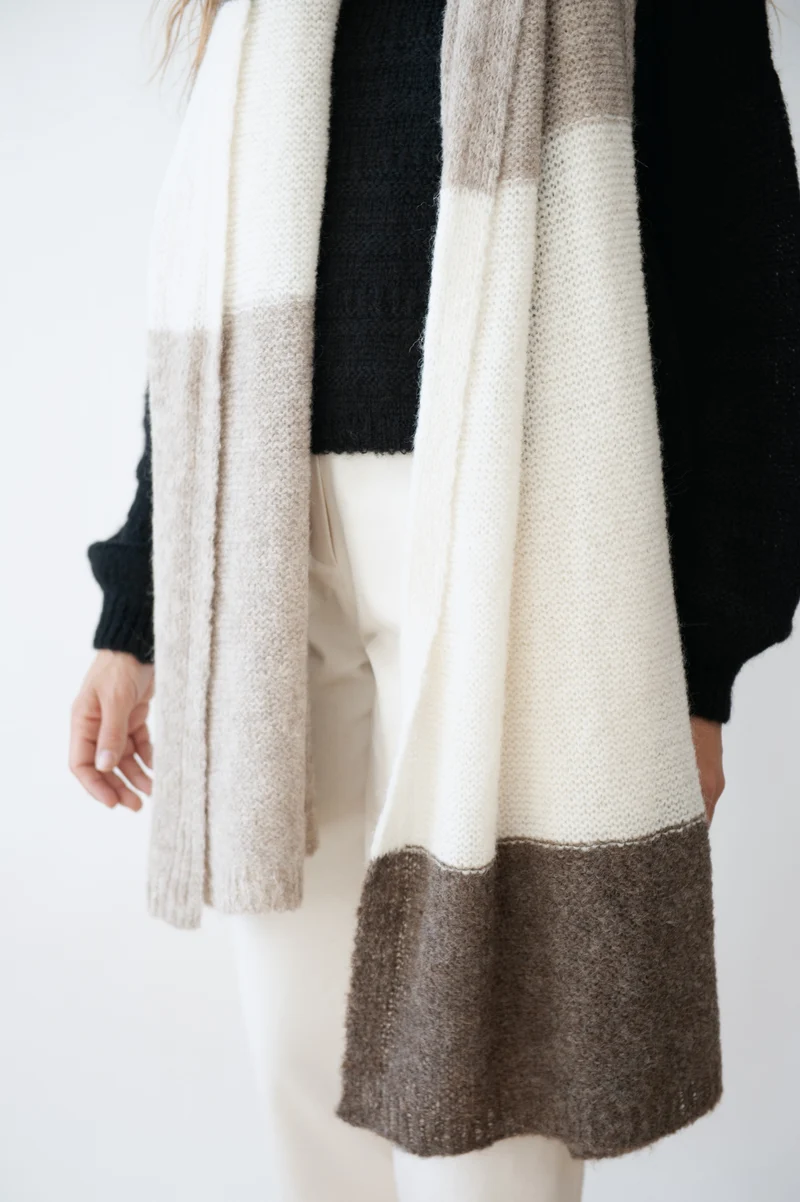 Knit Scarf - Delta