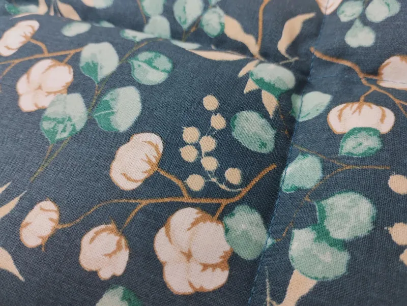 Körnerkissen Eucalyptus-/Baumwollmotiv in petrol