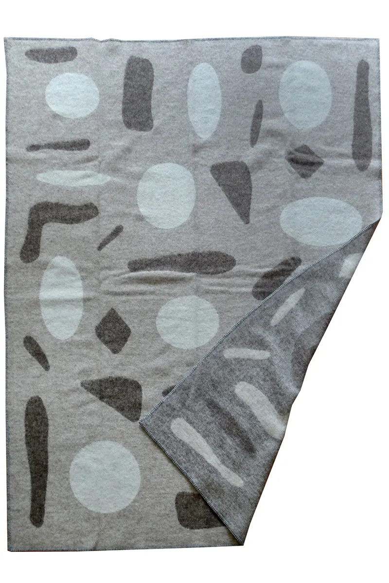 Wolldecke / Kuscheldecke pebbles limestone / earth / chalk