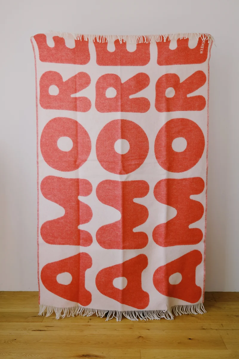 Wool Blanket - no11 - AMORE RED