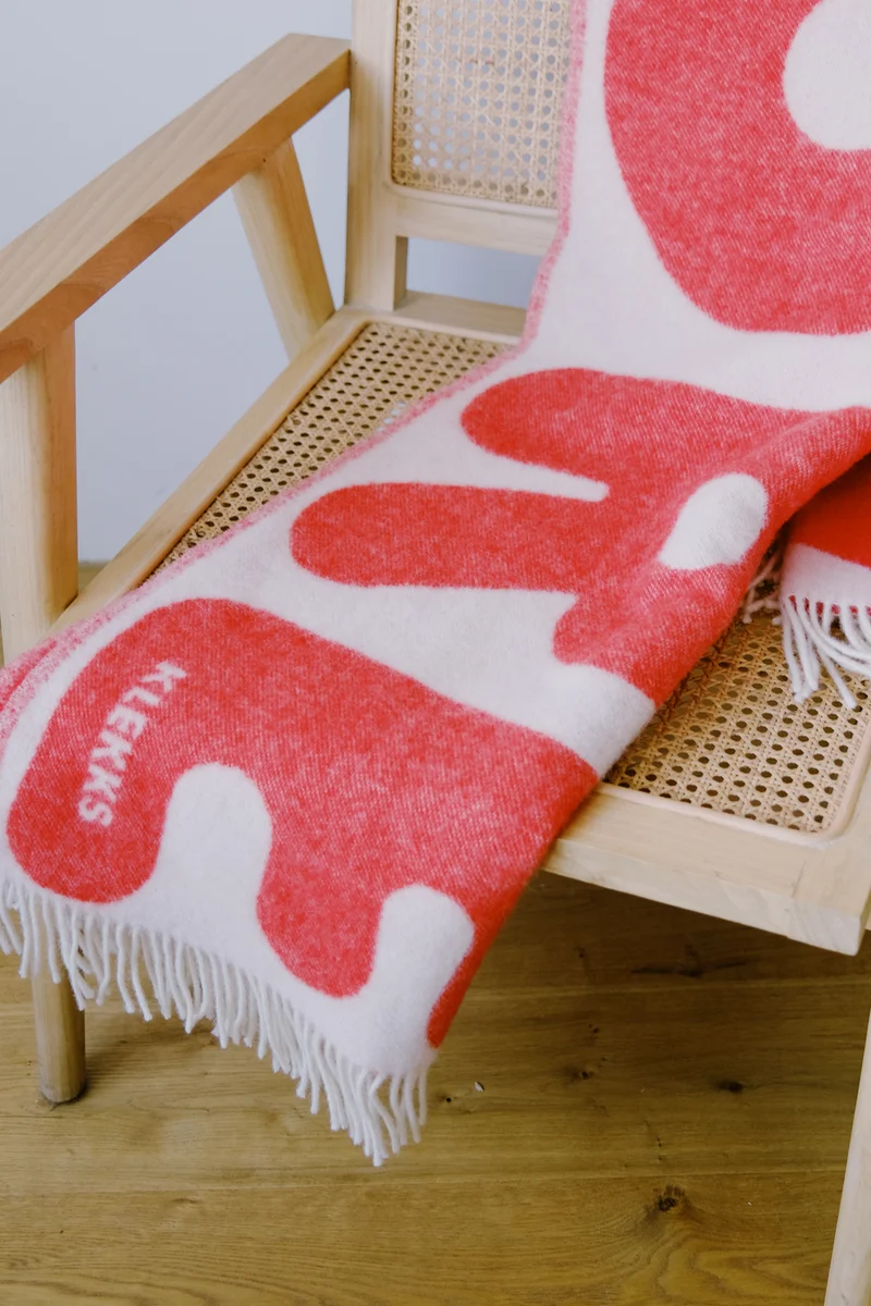 Wool Blanket - no11 - AMORE RED