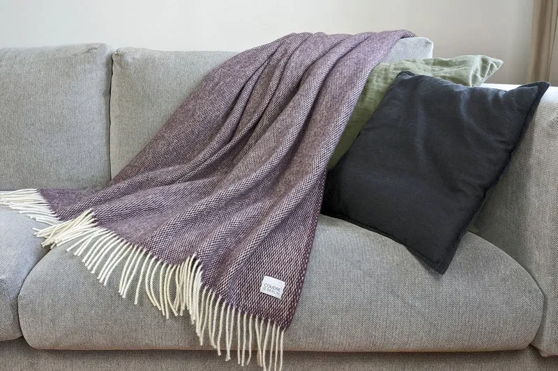 Wolldecke / Kuscheldecke pickstitch plum