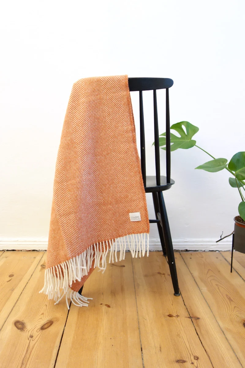 Wolldecke / Kuscheldecke herringbone terracotta