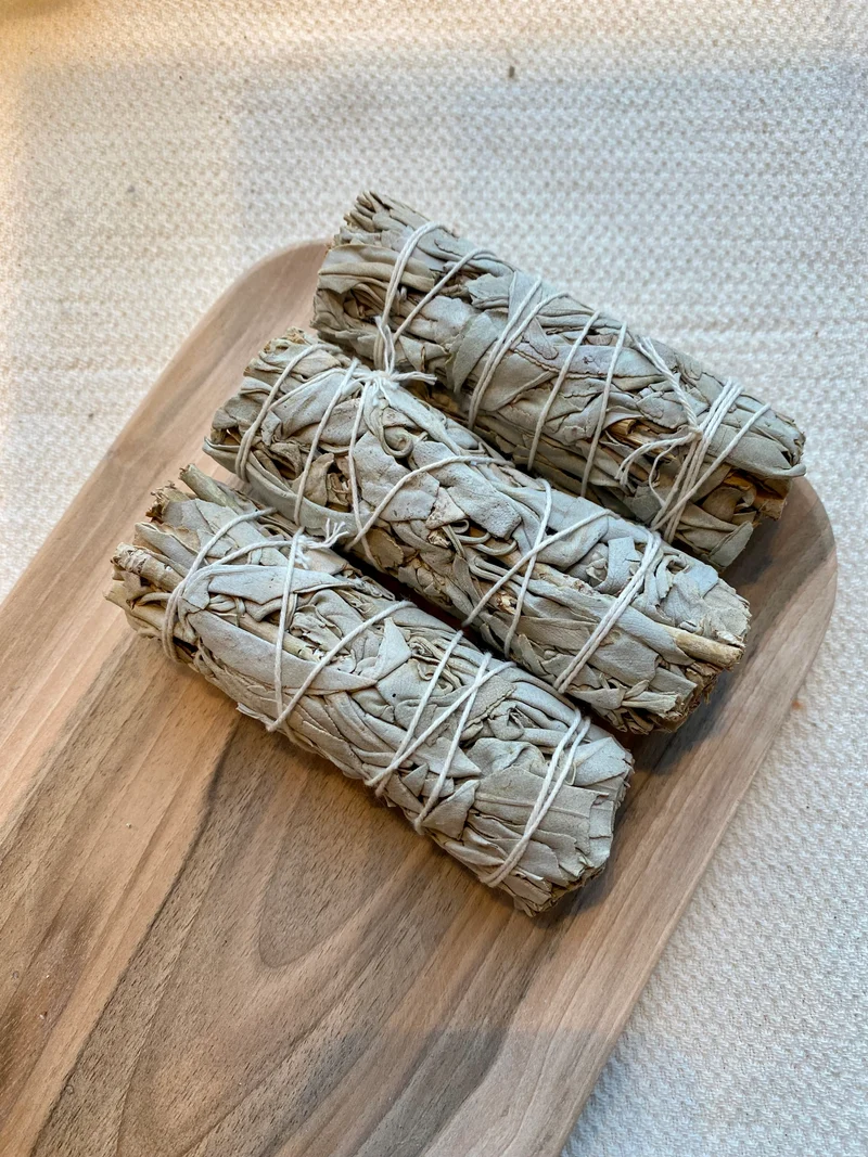 Smudge Sticks & Bundles