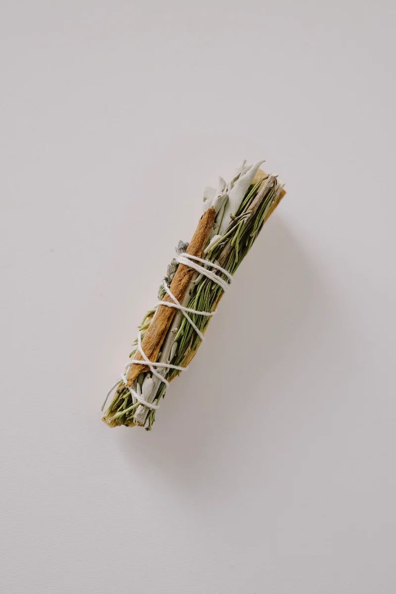 Smudge Sticks & Bundles