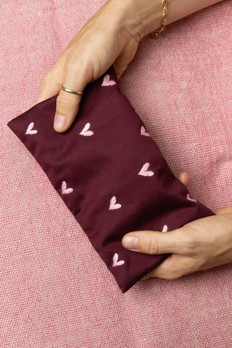 Eye Pillow - RAHA Hearts - Bordeaux