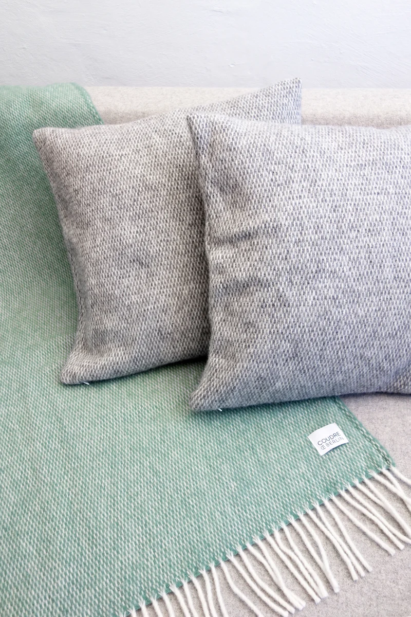 Wolldecke / Kuscheldecke pickstitch greenstone