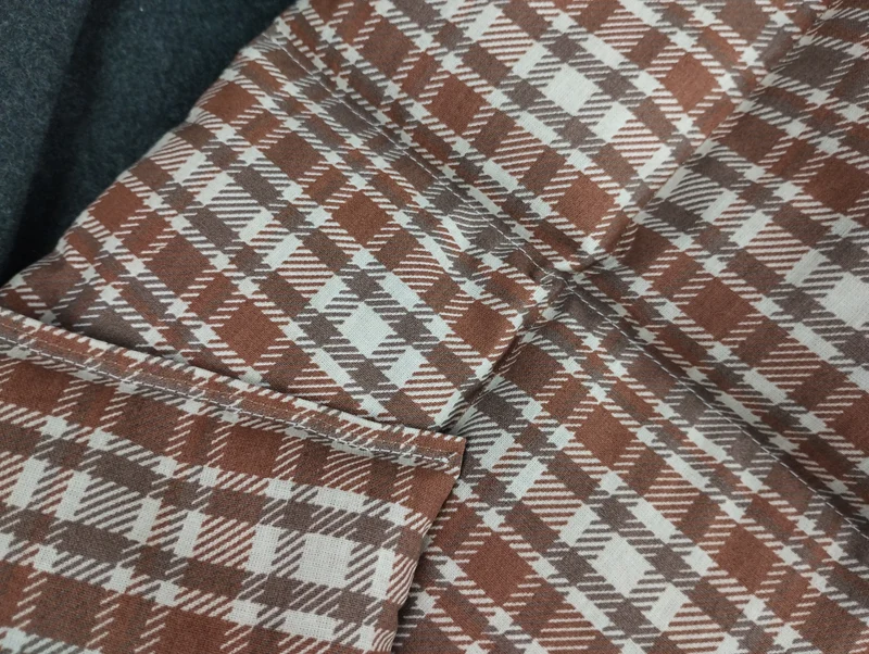 Körnerkissen Karo in braun/beige