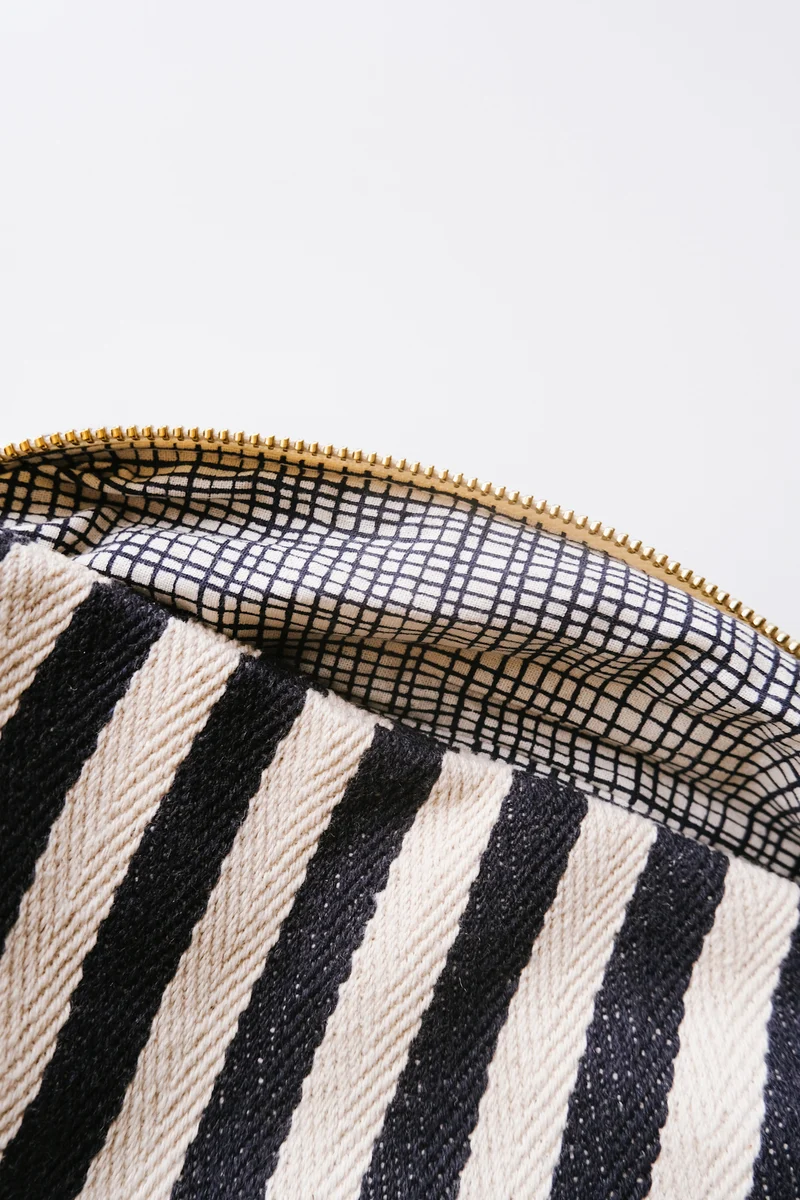 Necessaire - Navy Stripe Small